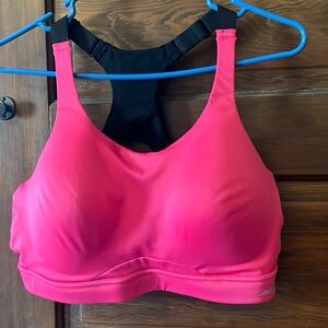 Like new Avia 40DD sports bra. I think I washed it and it was never worn.